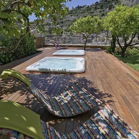 Edel בית הארחה מודיקה