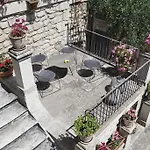 Edel 4*