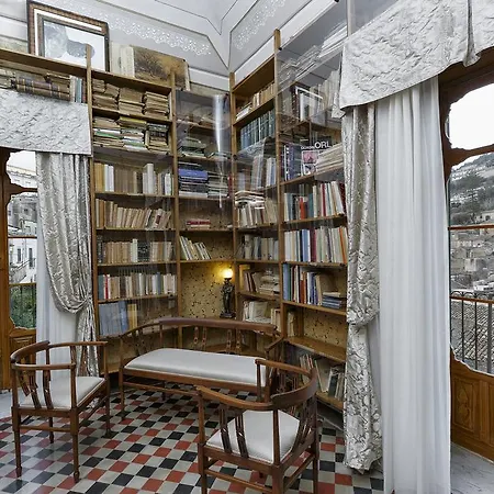 Edel 3* Modica