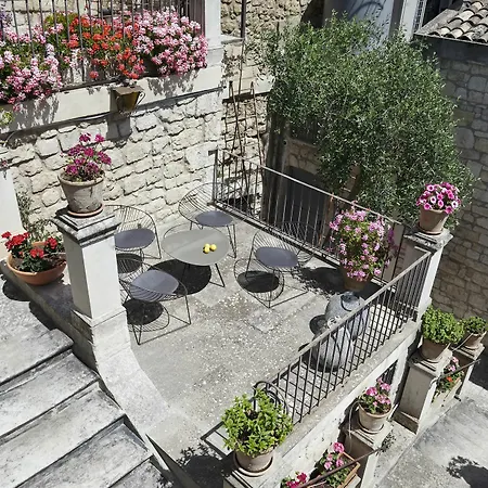 Edel Modica